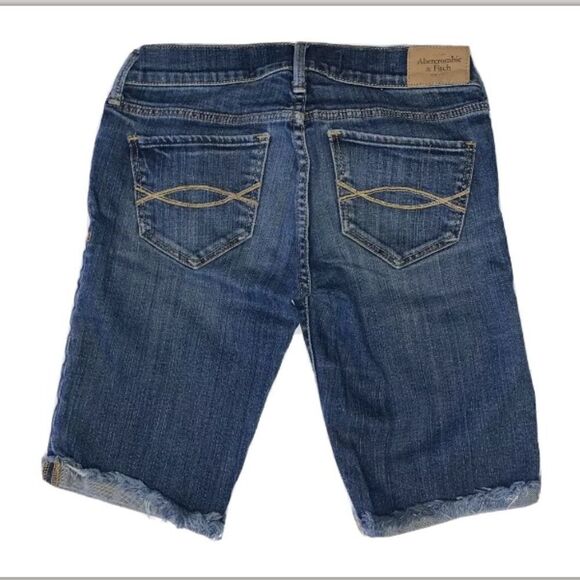 Abercrombie and Fitch distressed jean shorts 00 - Picture 2 of 4
